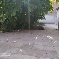خانه حیاط دار ۳۰۰ متر|فروش زمین و ملک کلنگی|تهران, امین حضور|دیوار
