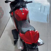 موتورشارژی سایز بزرگ دوموتورمتالیک کیلو متر دار|اسباببازی بچه|کرج, گلشهر|دیوار