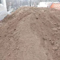 خاک باغچه وکودحیوانی