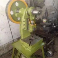 پرس ۶تن شرکت زمانی درجه یک باظمانت روشن
