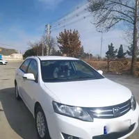 آریو اتوماتیک 1600cc، مدل ۱۳۹۴