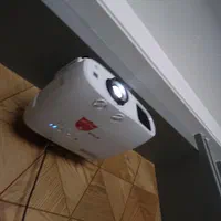 ویدیو پرژکتور جایگزین تلوزیون حتی در نور