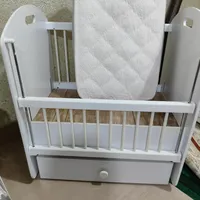 گهواره نو مارک اپادانا و. روروک موزیکال تاشو|اسباب و اثاث بچه|سقز, |دیوار