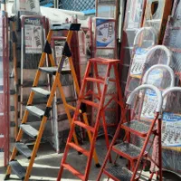 عرضه نردبانهای صنعتی *خانگی *|ابزارآلات|کرج, کمال‌شهر|دیوار