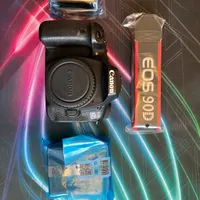 دوربین کنون canon 90d
