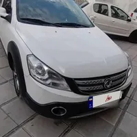 دانگ فنگ اچ سی کراس مدل۹۶  بیرنگ فروش عجله‌ای|خودرو سواری و وانت|اصفهان, شهرک کوثر|دیوار