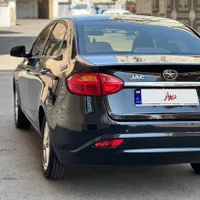 جک J4، مدل ۱۳۹۷