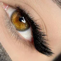 اکستنشن مژه و اکستنشن مو ب مدت محدود