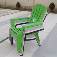 صندلی کنار استخری پلاستیکی|صندلی و نیمکت|چهارباغ, |دیوار