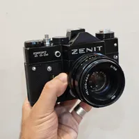 دوربین آنالوگ Zenit TTL زنیت