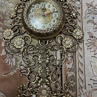 ساعت دیواری