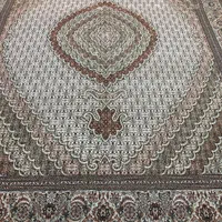 فرش جفت۱۲متری(۲۴متر)نقشه ماهی،رج۴۰،متن کرم|فرش|تبریز, |دیوار