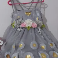 لباس مجلسی دخترانه|کفش و لباس بچه|شیراز, کوی طلاب|دیوار