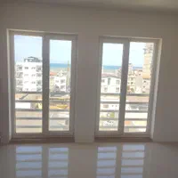 آپارتمان ۷۵ متری دو خواب چند قدمی ساحل