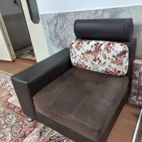 فروش مبلمان ۸ نفره همراه ۴ عدد میز جلو مبلی|مبلمان خانگی و میز عسلی|بیرجند, |دیوار