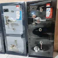 خرید خریدار گاوصندوق کهنه خراب دربسته / گاو صندوق|ابزارآلات|تهران, یافت آباد جنوبی|دیوار