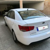 کیا سراتو مونتاژ دنده‌ای 1600cc، مدل ۱۳۹۴|خودرو سواری و وانت|مشهد, خواجه ربیع|دیوار