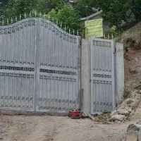 کارگر ساده وجوان وفعال ومودب با جای خواب وغذا