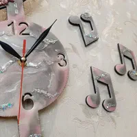 ساعت دیواری نت موسیقی طوسی صورتی|ساعت دیواری و تزئینی|تهران, مجیدیه|دیوار