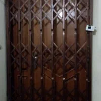 درب ضدسرقت حفاظ اکاردیونی پنجره نصب یک ساعته توری|عمده‌فروشی|مشهد, کوثر|دیوار