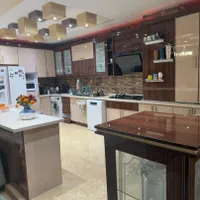 شهرزیبا ۷۸ متر، فول امکانات، نما تراوتن
