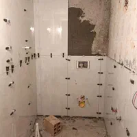 کاشی‌کاری کاشیکار کارکاشی بین کابینتی اسلپ|خدمات پیشه و مهارت|تهران, نیروی هوایی (پیروزی)|دیوار