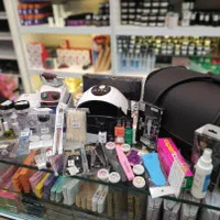 وسایل لوازم کاشت ناخن اعتباری