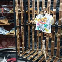 ویترین چوبی وفروشگاهی رگال|فروشگاه و مغازه|رشت, کوی حسینی|دیوار