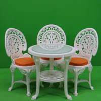 میز و صندلی پلیمری