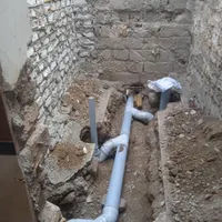 لوله کش آب و فاضلاب