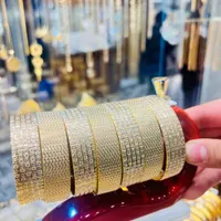 تک دست جیکال فقط ۶ درصد بالا تابلو|جواهرات|شیراز, بازار|دیوار