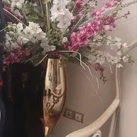 گل وگلدان مصنوعی