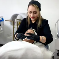 آموزشی تخصصی مراقبت و پاکسازی پوست|خدمات آموزشی|رشت, دیلمان|دیوار