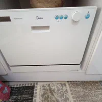 دستگاه ظرفشویی مدیا بسیار بسیار کم کار