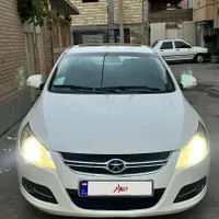 جک J5 اتوماتیک 1800cc، مدل ۱۳۹۴