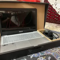 لپتاب asus x550z بسیار نو ولاکاغذی مناسب همه کار