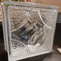 بلوک و موزاییک شیشه ای سقف پاسیو،نورگیر|حراج|کرج, عظیمیه|دیوار