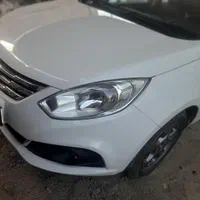 جک j4،مدل۱۴۰۲