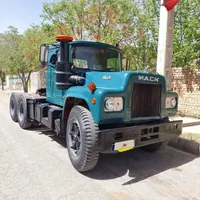 کامیون کشنده ماک