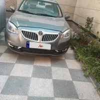 برلیانس H330 اتوماتیک مدل ۱۳۹۵
