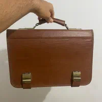 کیف اداری قهوه‌ای