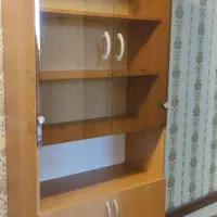کتابخانه شیک با طبقه و درب شیشه ای  وکمد|کتابخانه، شلف، قفسه‌های دیواری|اصفهان, عسگریه|دیوار