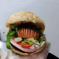 فروش انواع ساندویچ های سرد وگرم وکتلت وفلافل|خوردنی و آشامیدنی|شیراز, سینما سعدی|دیوار