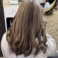مدل رنگ مو و‌ لایت (فقط هزینه مواد)