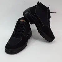 کفش چرم زیره تزریق کوهنوردی کار(ترکان)(خرده/عمده|کیف، کفش، کمربند|تبریز, |دیوار