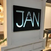 تابلو چلنیوم،کامپوزیت،چوب ترمو،حروف برجسته،نما