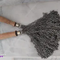 یک جفت زنجیر در حد نو بدون زنگ زدگی