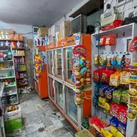 بیا سوپرمارکت بگیر با ۳۰ سال سابقه|اجارهٔ مغازه و غرفه|تهران, استخر|دیوار