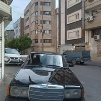 بنز e230 مدل ۱۹۷۹