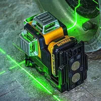 تراز لیزری دیوالت نور سبز